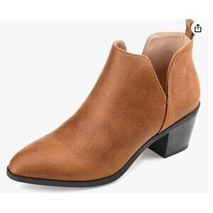 NWT Journee Collection Women's Lola Ankle Boot Bootie Faux Suede Size 8.5